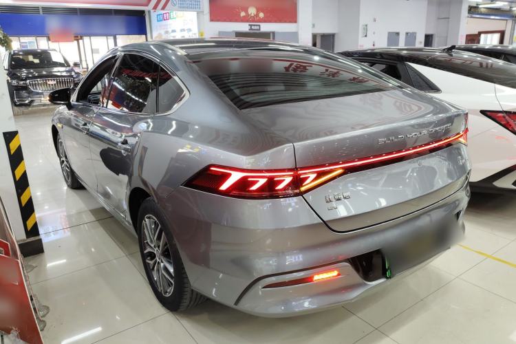 Used BYD Qin PLUS 2021 EV 400KM Luxury Model
