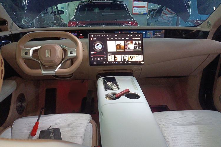 Used Avatr 07 2024 Max Extended-Range Edition
