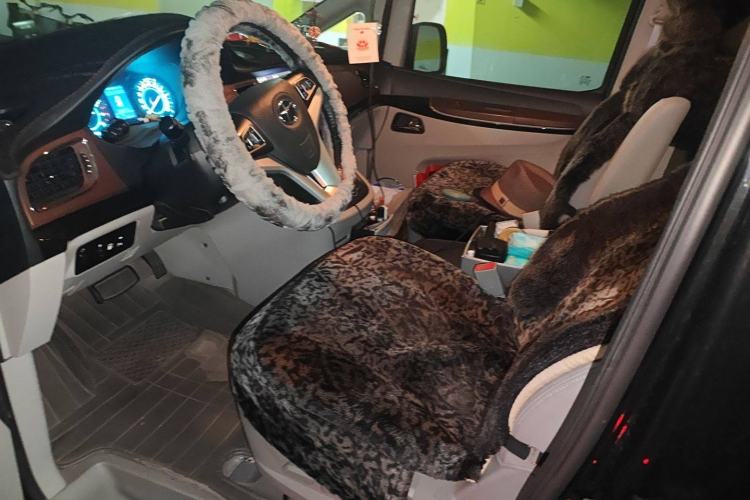 Used JAC Refine M5 2016 2.0T Gasoline Automatic Business Edition
