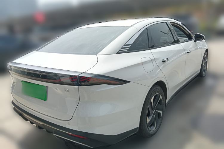 Used Geely Galaxy L6 2023 60km PLUS Rear Right 45 Deg