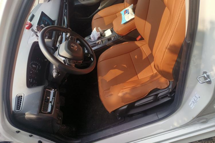 Used Honda Civic 2022 240TURBO CVT Dynamic Edition Left Front Seat