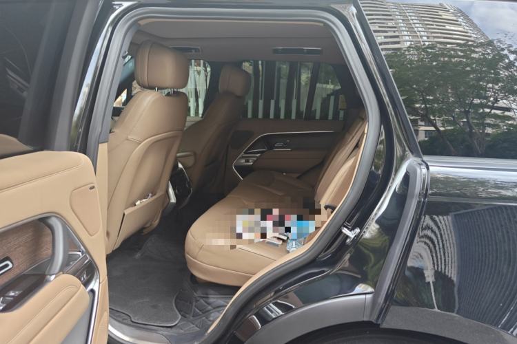 Used Land Rover Range 2024 3.0 L6 360 PS Grand Edition
