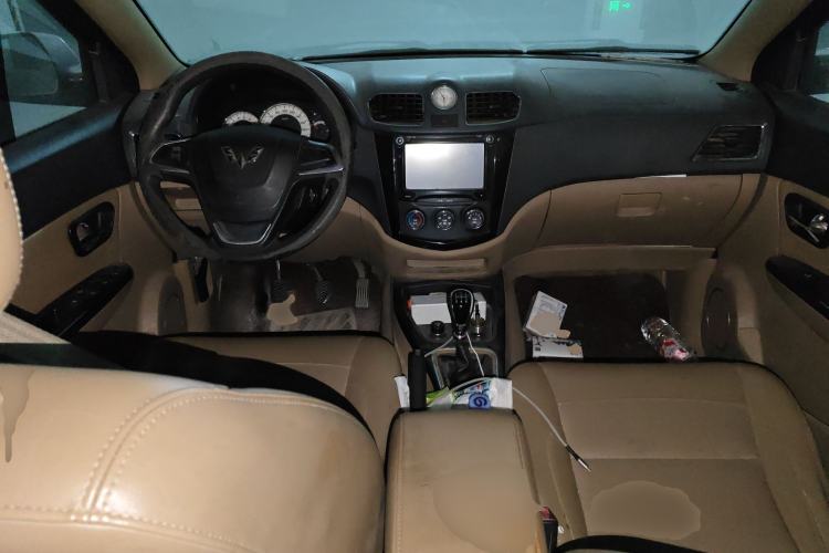 Used Wuling Hongguang 2014 1.5L S Comfort Model