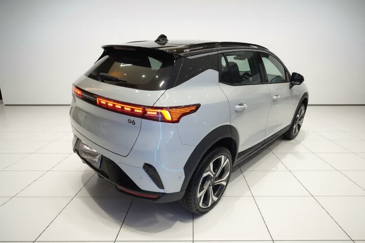 Used Lynk & Co 06 2025 Renew 1.5T Halo Rear Right 45 Deg