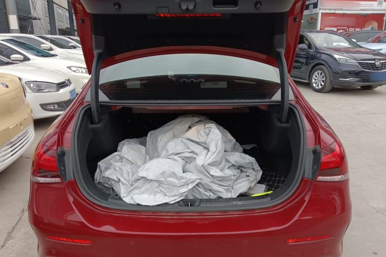 Used Mercedes-Benz A-Class 2022 Restyled A 200 L Sport Sedan Fashion Version
