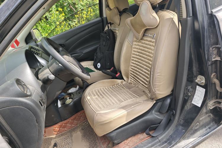 Used Nissan Sunny 2014 1.5XE Manual Comfort Edition Left Front Seat