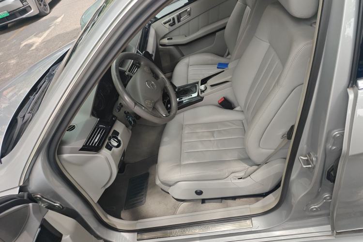 Used Mercedes-Benz E-Class 2010 E 200 CGI Elegant Model