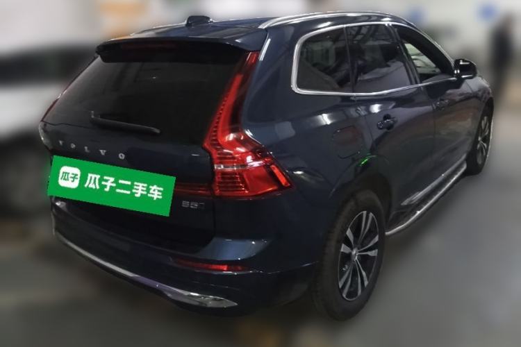 Used Volvo XC60 2023 B5 4x4 Smart Luxury Edition Rear Right 45 Deg