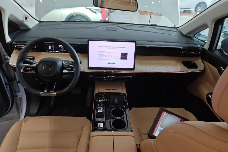 Used GAC Trumpchi E8 New Energy 2024 150km MAX+ Interior 2