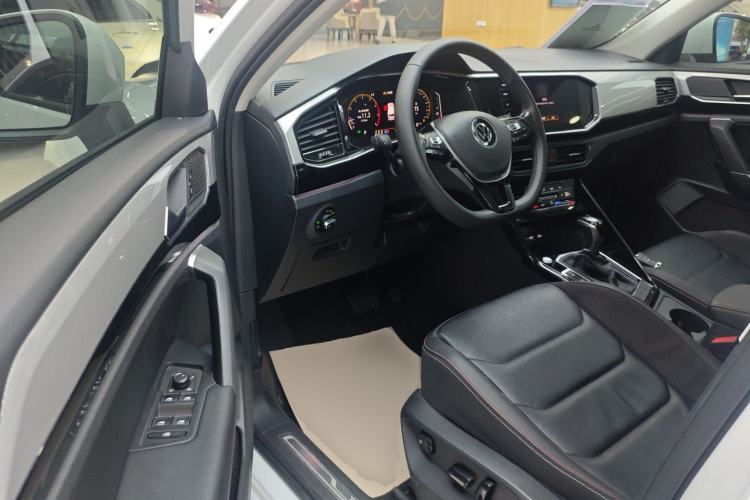 Used Volkswagen Tayron 2021 330TSI Two-Wheel-Drive 3rd Anniversary Limited Edition
