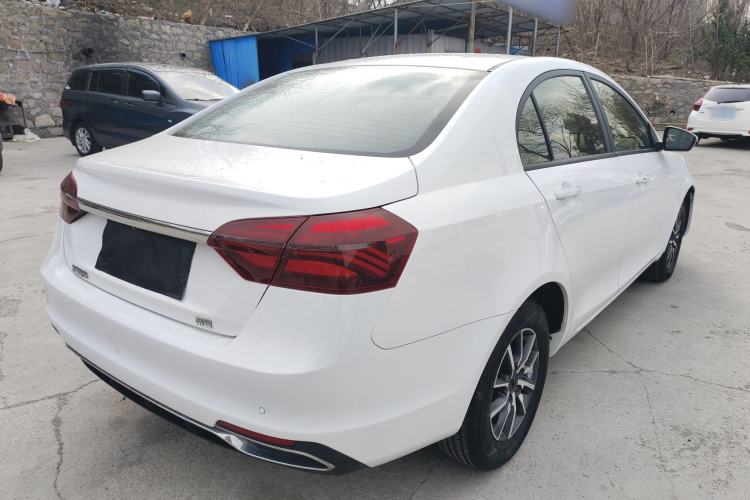 Used Geely Auto Emgrand 2019 Leading Edition 1.5L CVT Luxury Model China VI Standard
