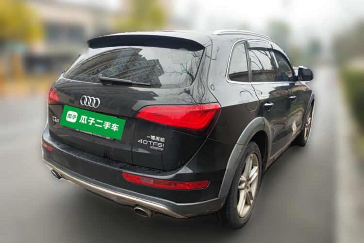 Used Audi Q5 2017 Plus 40 TFSI Technology Model