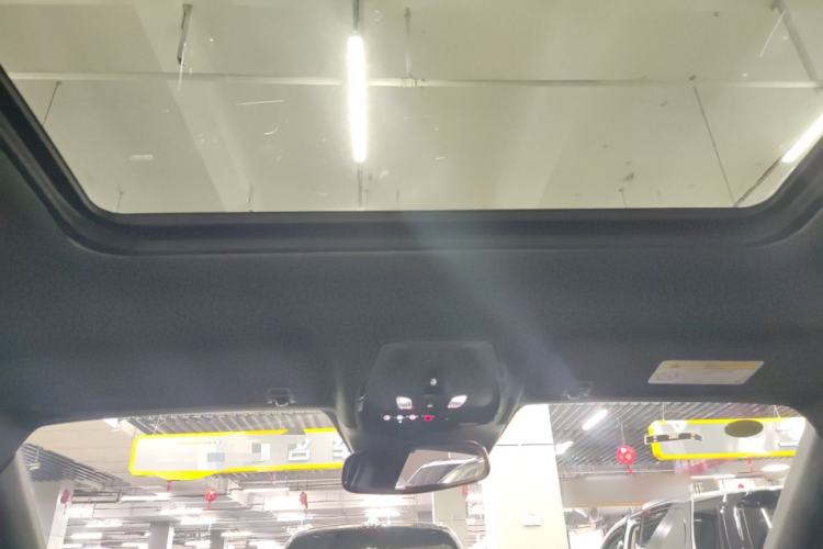 Used Cadillac GT4 2023 25T Luxury Model
