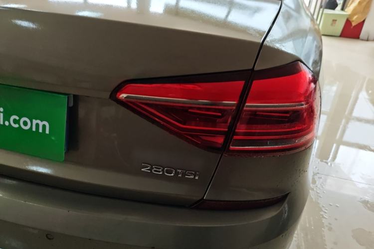 Used Volkswagen Passat 2017 280TSI DSG Luxury Edition