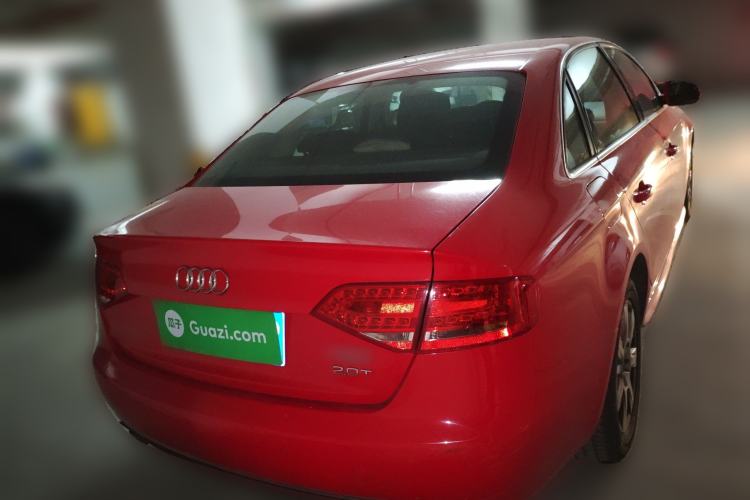 Used Audi A4L 2012 2.0 TFSI automatic standard version