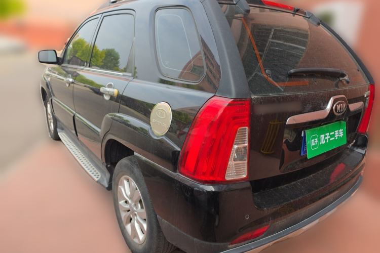 Used Kia Sportage 2013 2.0L Manual Two-Wheel Drive GL Trim
