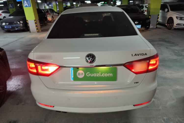 Used Volkswagen Lavida 2013 Revised Version 1.4 TSI DSG Comfort Edition Rear