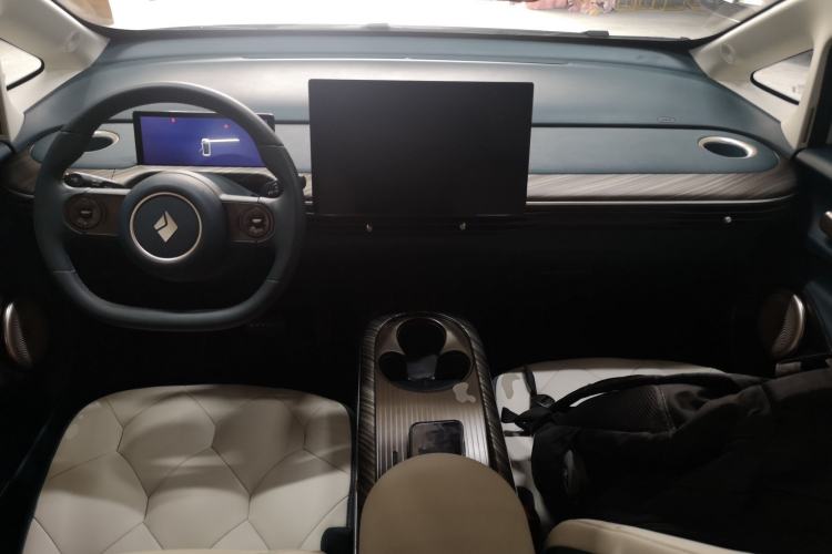 Used Baojun Cloud 2023 460 Max Lingxi Version Center Console