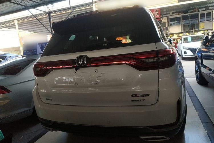 Used Changan CS95 2021 2.0T Four-Wheel Drive Luxury Version
