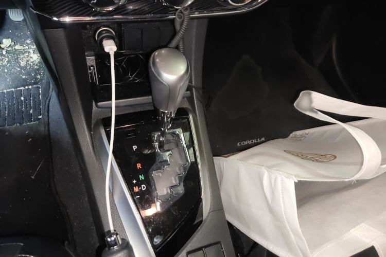 Used Toyota Corolla 2014 1.6L CVT GL-i Leather Edition