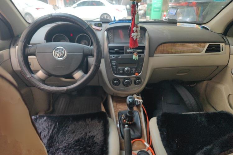 Used Buick Excelle 2015 1.5L Manual Classic Trim
