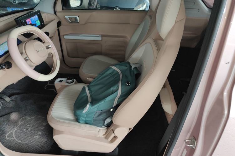 Used Geely Galaxy Panda 2023 Panda Mini 200km Endurance Bear
