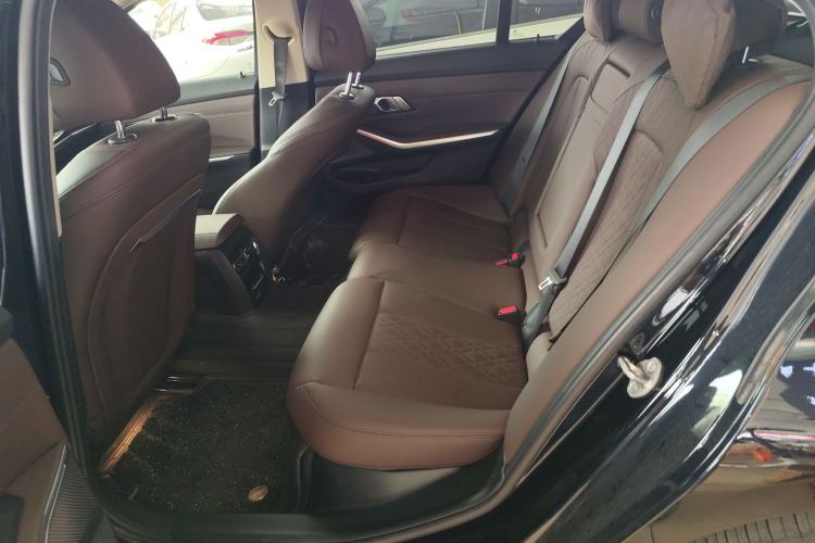 Used BMW i3 2024 eDrive 35 L Left Rear Seat