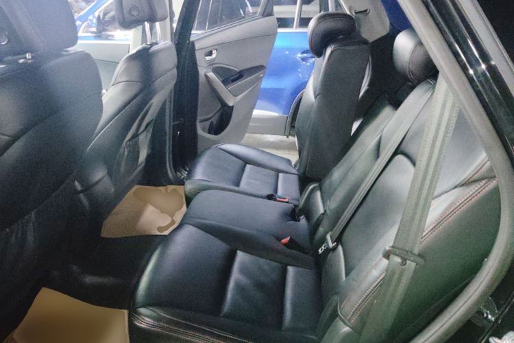 Used Hyundai Grand SantaFe 2016 2.0T 7-Seater Four-Wheel-Drive Leading Edition
