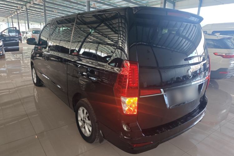 Used FORTHING Lingzhi PLUS 2021 Travel Edition 2.0L Manual Luxury 7-Seater