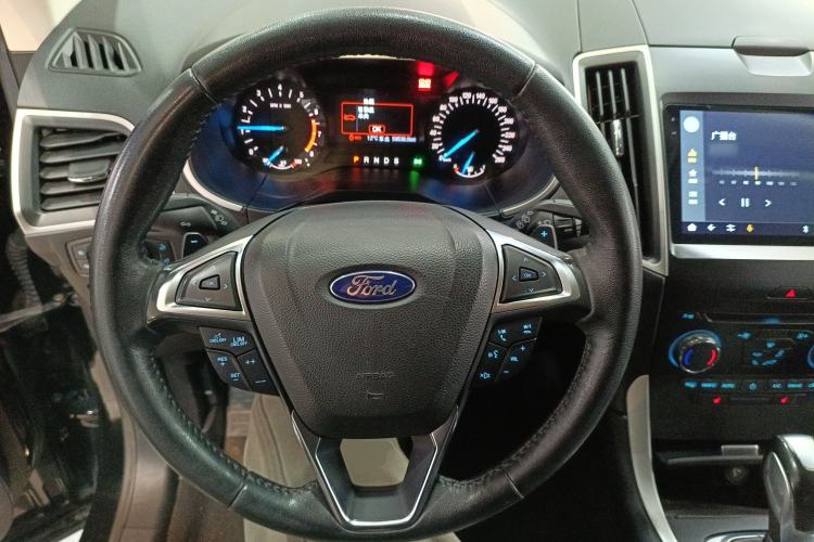 Used Ford Edge 2018 Facelifted EcoBoost 245 Two-Wheel-Drive Platinum Edition 5 Seats China V Emission Standard