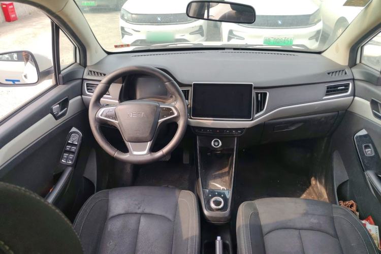 Used NETA N01 2020 380V Center Console