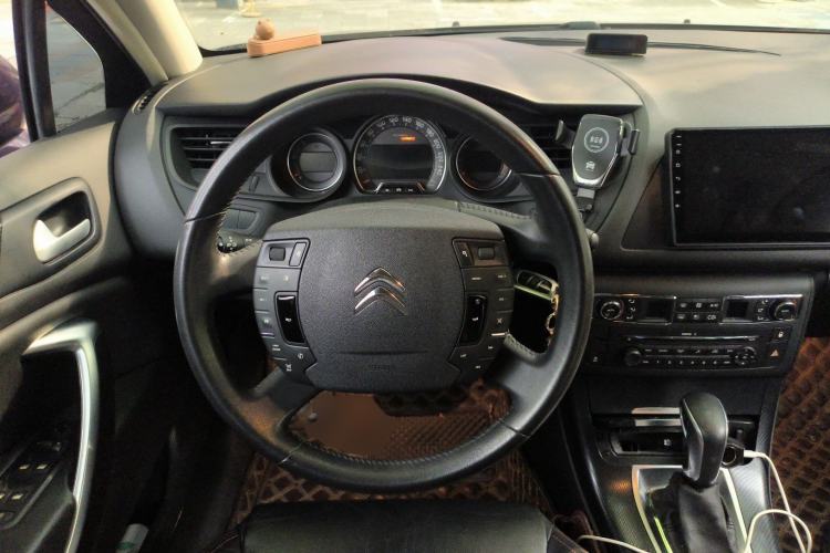 Used Citroen C5 2014 1.6T Automatic Luxury Model Steering Wheel