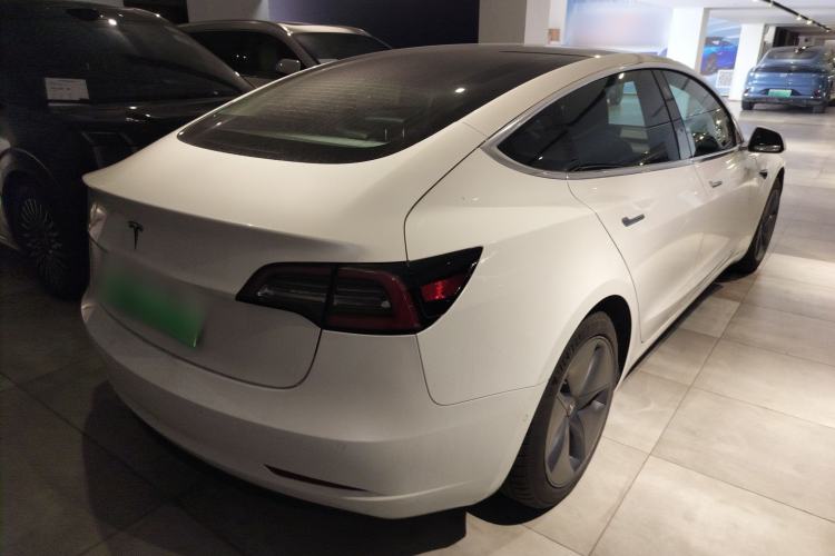 Used Tesla Model 3 2019 Long-Range Rear-Wheel-Drive Version
