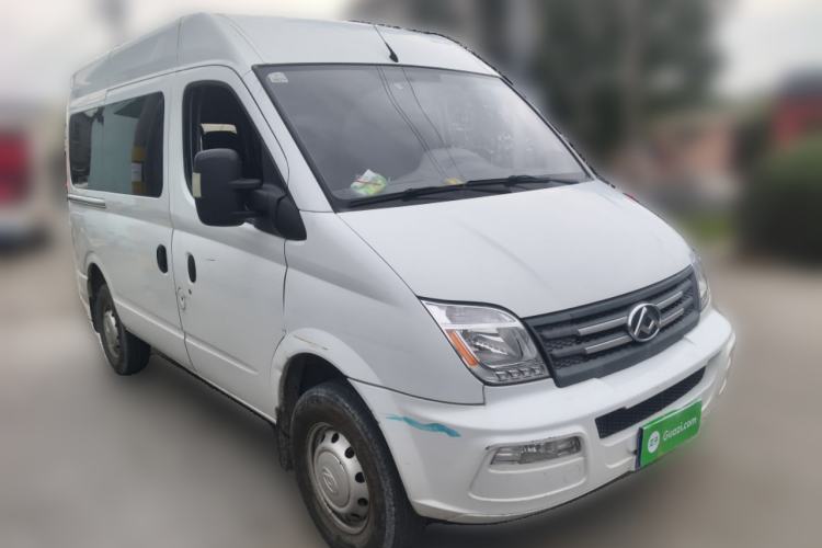 Used SAIC MAXUS Xintu V80 2021 2.0T Manual Classic Aoyuntong Short Wheelbase Mid-Roof 5/6-Seater