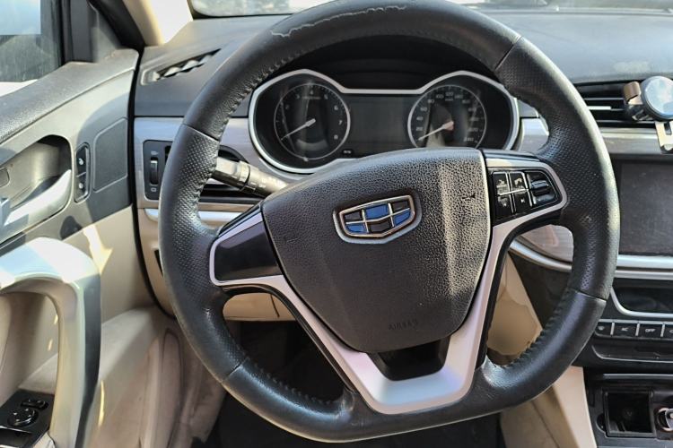 Used Geely Auto Emgrand 2017 Sedan Million Edition 1.5L Manual Luxury Model