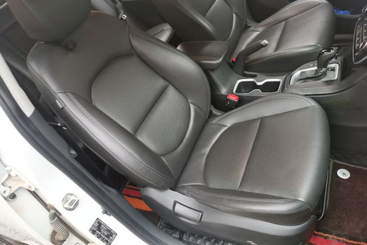 Used Hyundai ix35 2019 2.0L Automatic 2WD Zhiyong·Changxiang Edition China VI Standard Right Front Seat