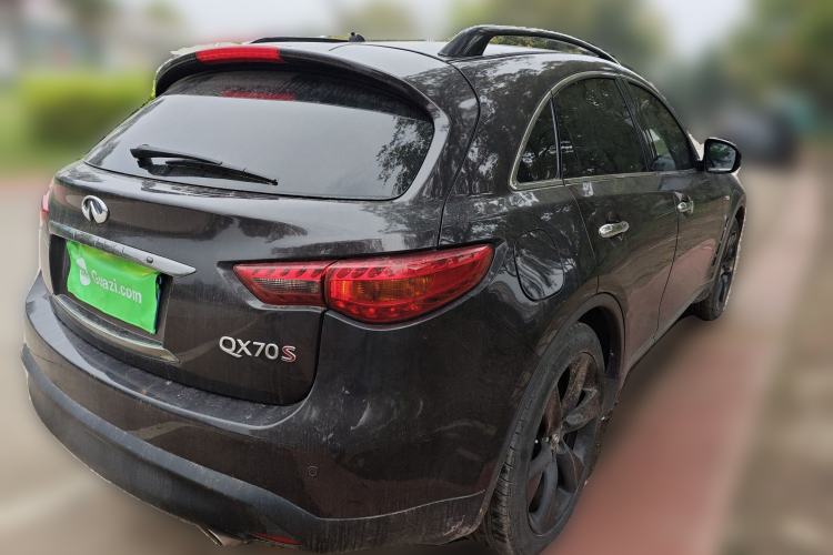 Used Infiniti QX70 2015 3.7L Shadow Edition Rear Right 45 Deg