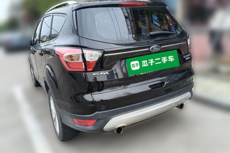 Used Ford Kuga 2018 Facelifted EcoBoost 180 Two-Wheel-Drive Platinum Wing Edition
