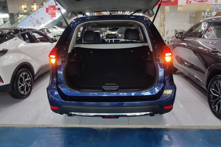 Used Nissan X-Trail 2019 2.0L CVT Smart Connect Comfort Edition 2WD