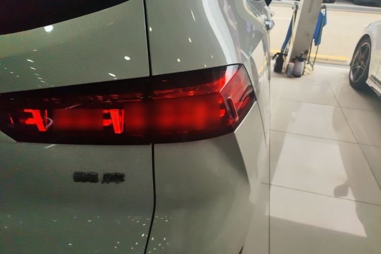 Used Wey Macchiato DHT-PHEV 2021 1.5L Master Edition Exterior 3