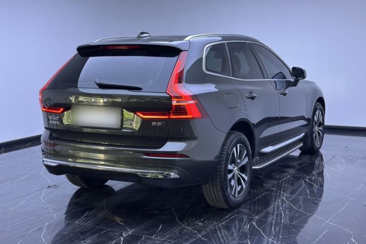 Used Volvo XC60 2022 B5 4x4 Zhiyi Luxury Edition