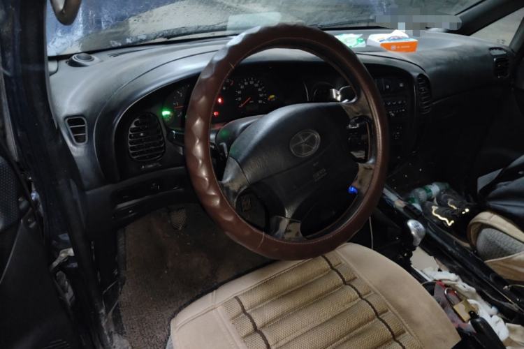 Used JAC Group Refine 2012 1.9T Shuttle Diesel Comfort Version HFC4DB1-2C
