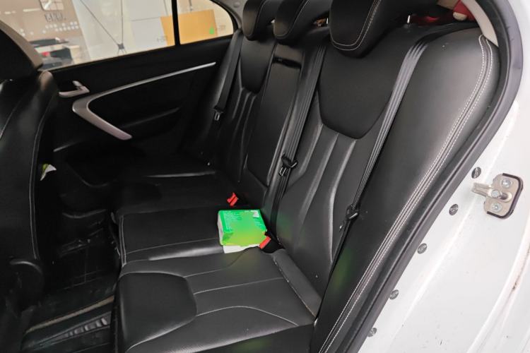 Used Geely Auto Emgrand 2016 Sedan 1.5L Manual Upward Edition