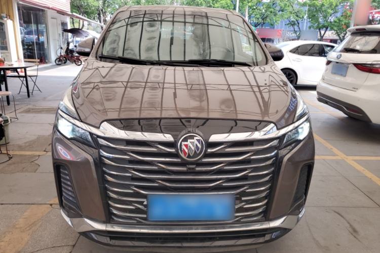 Used Buick GL8 2023 Land Executive Class Comfort Model