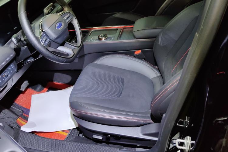 Used Ford EVOS 2022 EcoBoost 245 Sport Edition
