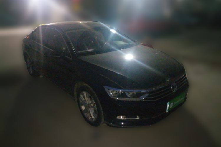 Used Volkswagen Magotan 2017 330TSI DSG Luxury Model
