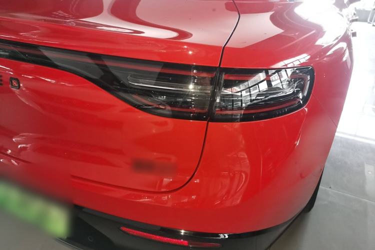 Used Hima Luxeed S7 2025 785 km Ultra