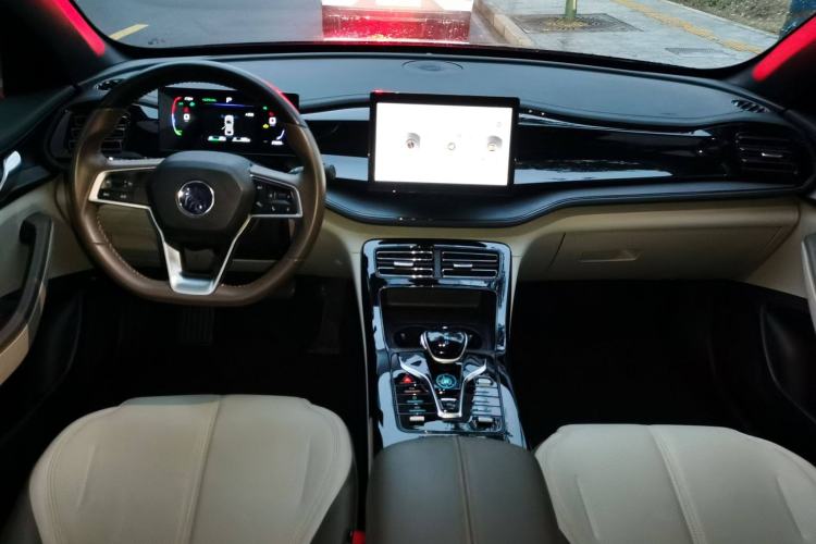 Used BYD Qin PLUS 2023 Champion Edition DM-i 55KM Leading Model