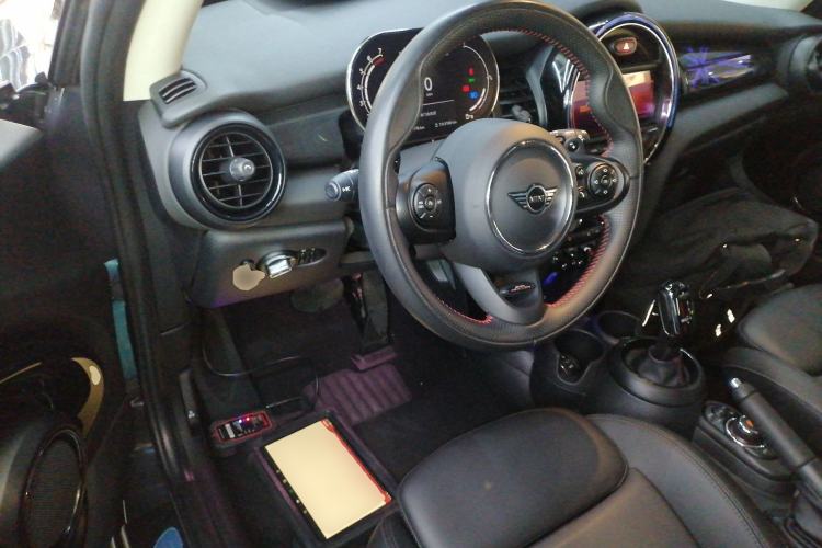 Used MINI 2021 2.0T COOPER S Classic Edition Steering Wheel