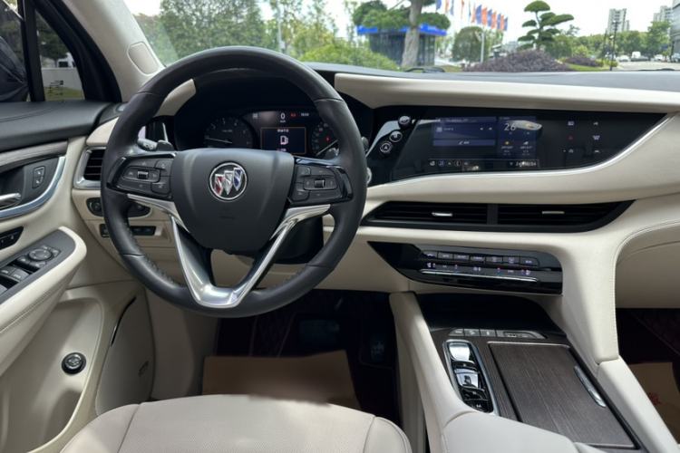 Used Buick Enclave 2022 652T 4x4 Avenir 6-Seater
